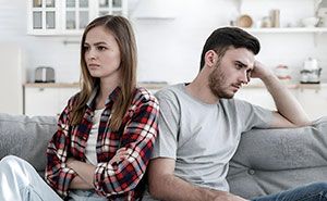 GF Reaches Breaking Point After BF Hides Biopsy Results And Expects Her To Just Read His Mind