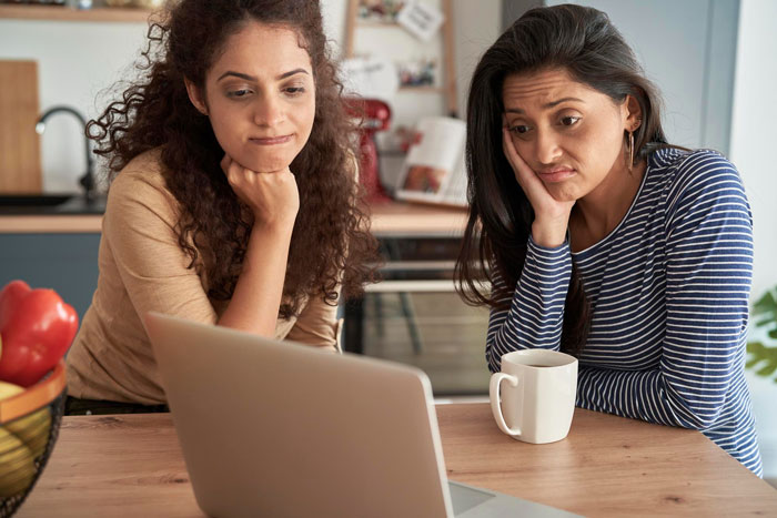 Guy Lies Like It's His Profession, Friends Realize There's Something Seriously Wrong With Him