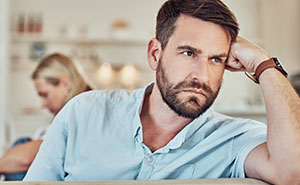 “He Called Me Controlling”: Entitled BF Wants GF To Add Him To Home Deed She Bought 5 Years Ago