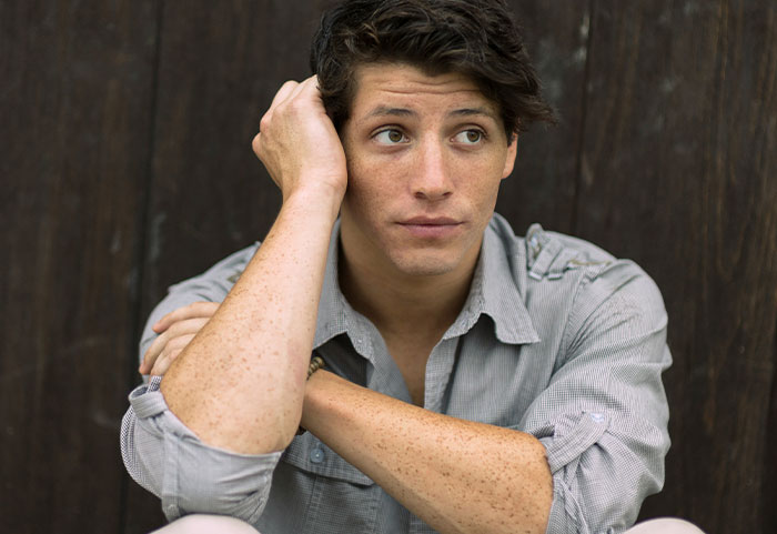 Man Refuses To Let His Estranged Brother Back Into His Life, Their Mom Tries To Force A Reunion