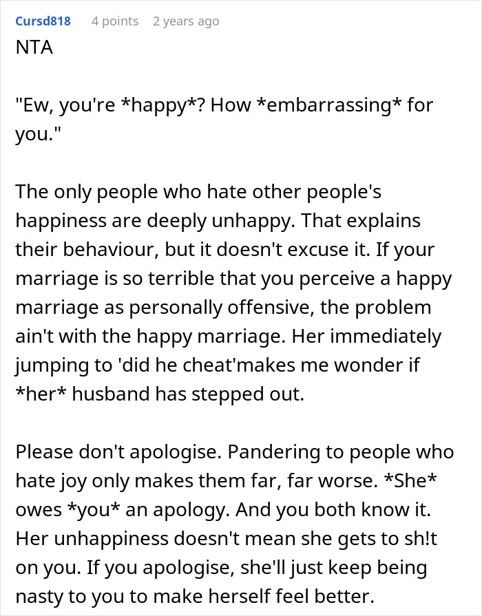 Woman Tells Sister She Shouldn't Rub Her "Picture-Perfect Marriage" In Other People's Faces