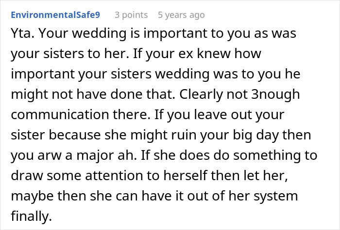 Comment discussing a woman worried her sister will sabotage her wedding due to a past incident, considering uninviting her.