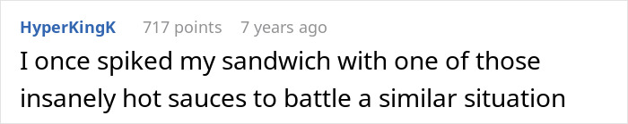 A Reddit comment from HyperKingK describes spiking a sandwich with hot sauce to deter a food thief, relating to iced sweet tea.