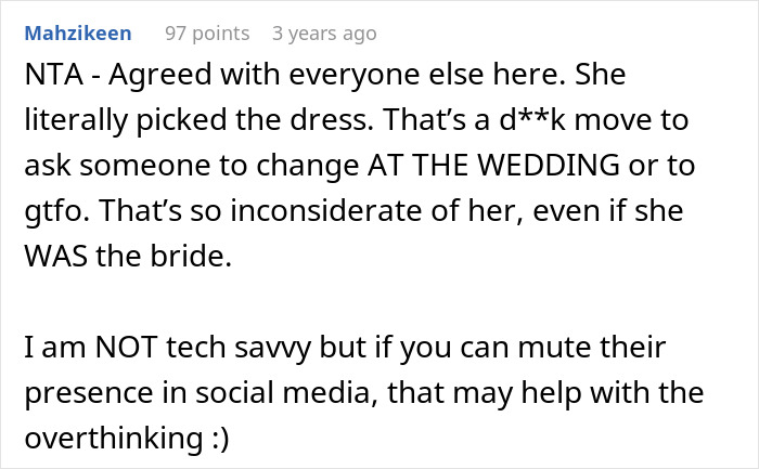 A Reddit comment from Mahzikeen, 3 years ago, with 97 points, stating NTA and agreeing about the bride picking the dress, discussing the groom and bride issue.