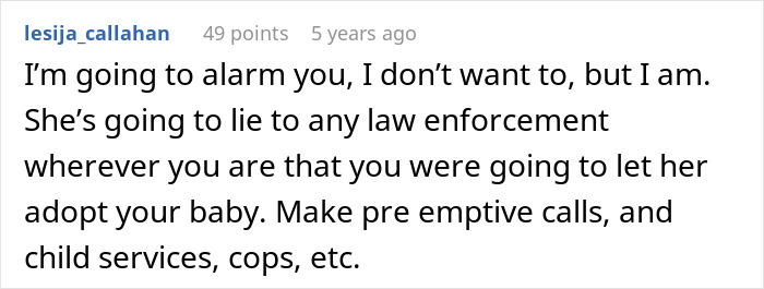 Text comment warning about mom&rsquo;s creepy behavior, advising calls to law enforcement and child services to protect baby.