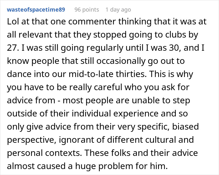Guy’s Imagination Drives Him Mad As He Spots Fiancée Not Putting On Her Engagement Ring At Clubs Guy’s Imagination Drives Him Mad As He Spots Fiancée Not Putting On Her Engagement Ring At Clubs