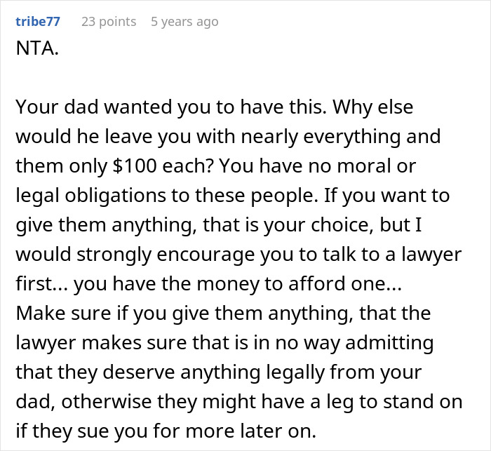 Reddit comment advising daughter on inheritance dispute with estranged dad and demanding stepmom about sharing estate equally.