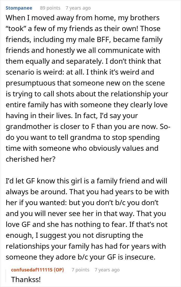 Text post discussing a woman breaking up with boyfriend over his female friend’s close family relationship causing insecurity. Text post discussing a woman breaking up with boyfriend over his female friend’s close family relationship causing insecurity.