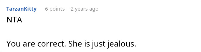 Woman Tells Sister She Shouldn't Rub Her "Picture-Perfect Marriage" In Other People's Faces