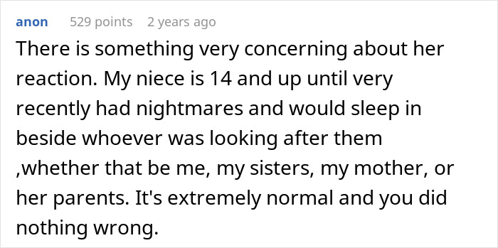 A Reddit comment about a scared 9YO bro sleeping in sister's bed, with the mom's reaction discussed.