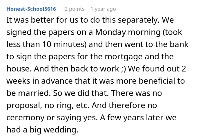 A Reddit comment explaining how a couple legally marries early without a ceremony, easing bride's panicking about wedding guests.