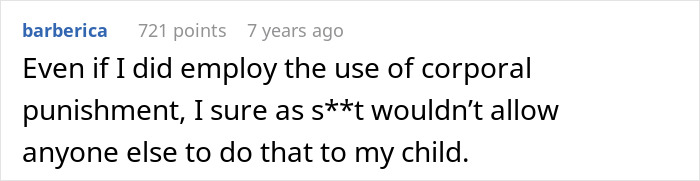 Captura de tela de um comentário do usuário 'barberica' sobre surras, enfatizando a proibição de bater em outras pessoas.
