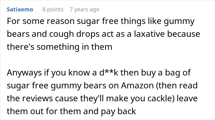 A text post about food thief revenge with sugar-free gummy bears, a lesson for the coworker's iced sweet tea habit.