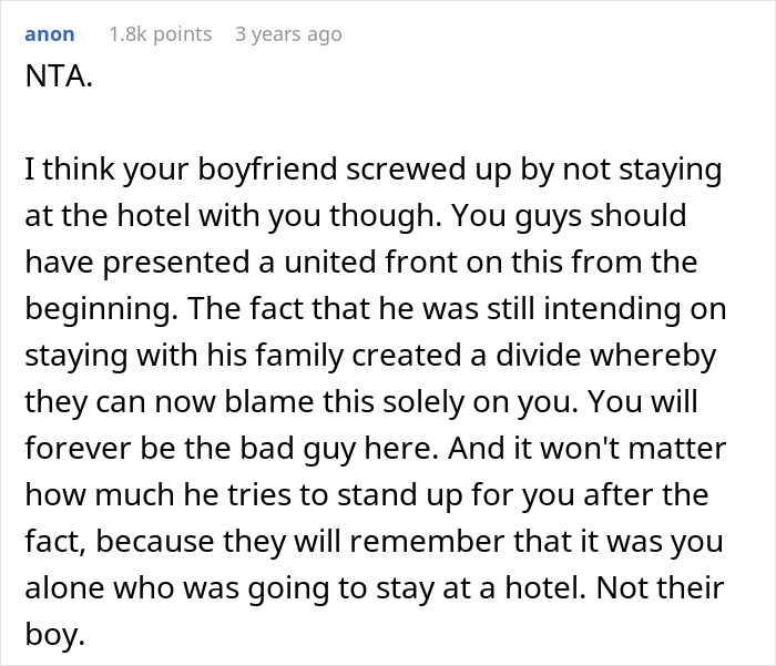 BF&rsquo;s Parents Refuse To Let 25YO Couple Share A Room, Livid When Woman Books Hotel Instead