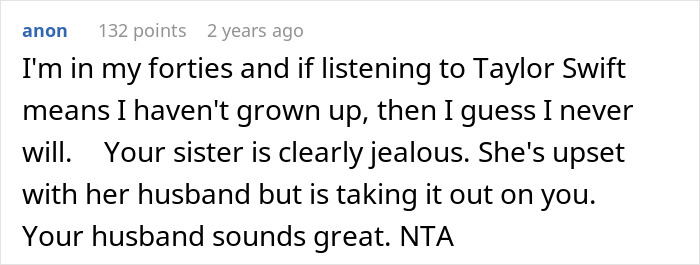 Woman Tells Sister She Shouldn't Rub Her "Picture-Perfect Marriage" In Other People's Faces