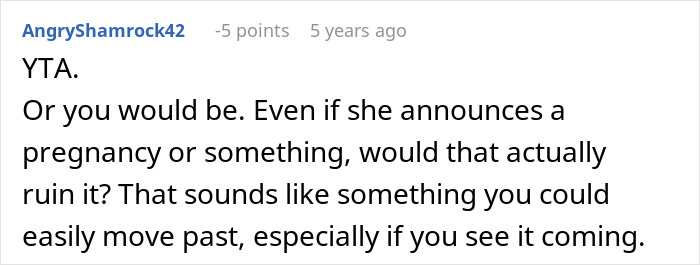 Screenshot of a forum comment discussing concerns about a woman worrying her sister will sabotage her wedding.