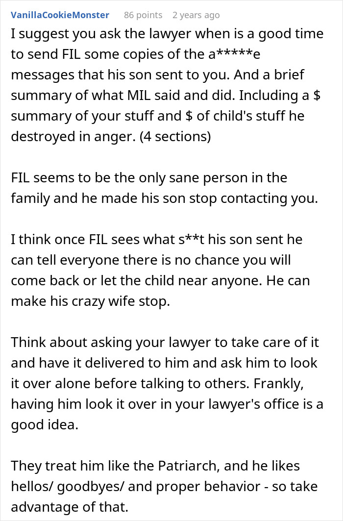 A Reddit post offers legal advice regarding a donor baby situation, aiming to resolve family conflict and protect the child.