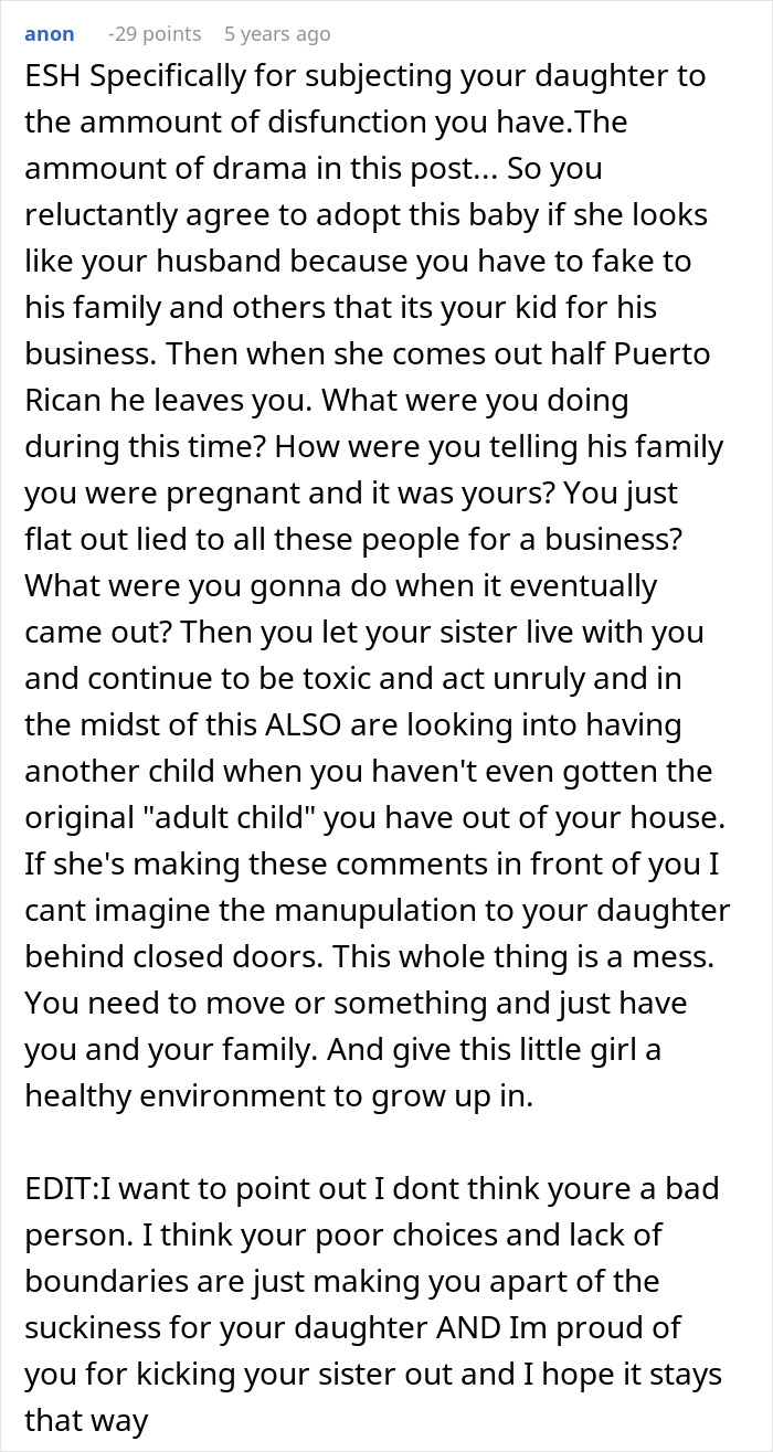 Text comment discussing family drama involving a woman making her sister adopt her kid and controlling her family decisions.