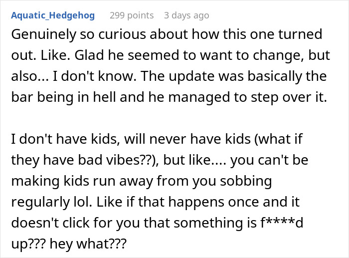 Screenshot of a Reddit comment discussing a husband's behavior as awesome to his wife but a jerk to their kids. Screenshot of a Reddit comment discussing a husband's behavior as awesome to his wife but a jerk to their kids.