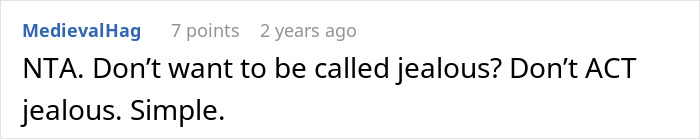 Woman Tells Sister She Shouldn't Rub Her "Picture-Perfect Marriage" In Other People's Faces