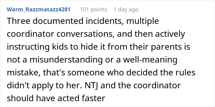 Reddit comment discussing parent noticing kid got wrong food and a volunteer being fired over the incident.