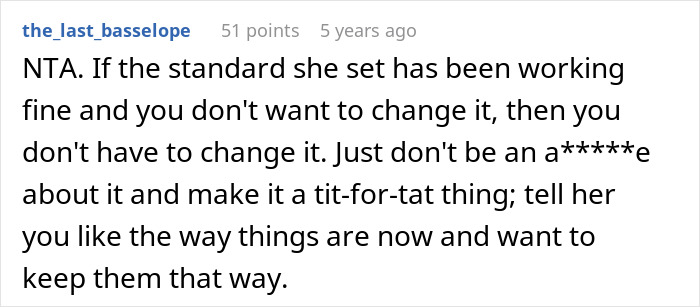 A screenshot of a Reddit comment, offering advice to a man about turning the tables on his girlfriend regarding finances.