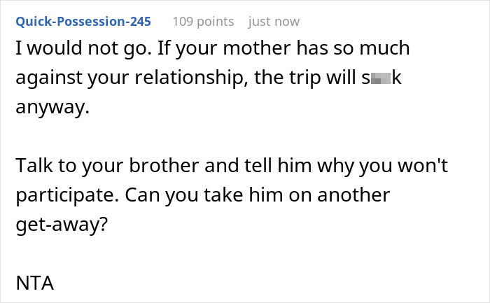 Woman faces dilemma as mother controls her sleeping arrangement with wife-to-be during family trip discussion online.