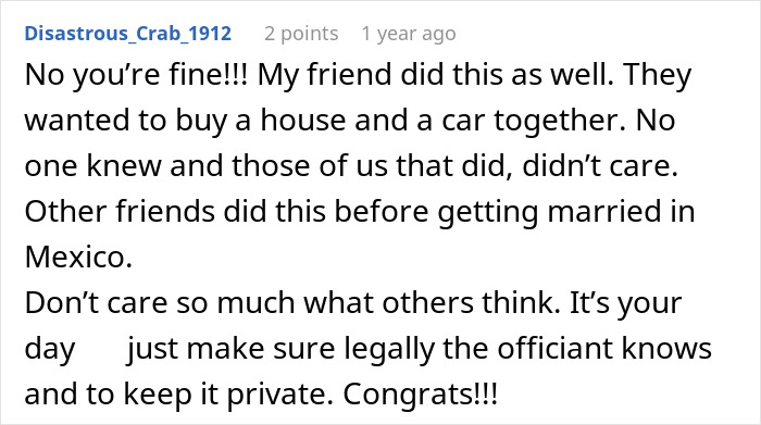 A Reddit post providing advice to a bride panicking about legally marrying before the wedding ceremony.