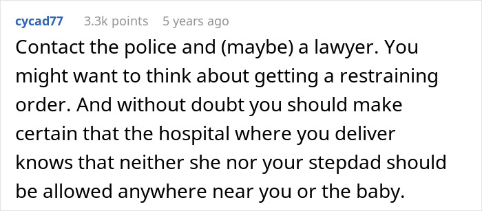 Screenshot of online advice warning about mom&rsquo;s creepy behavior and suggesting legal steps to protect woman and her baby.