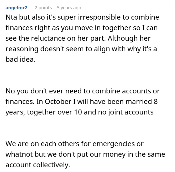 A Reddit comment advising against combining finances, relevant to a man turning the tables on his girlfriend refusing to split finances.