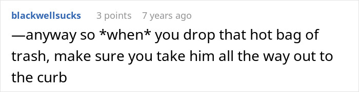 Screenshot of a social media comment about a man judging his best friend’s job as a server while avoiding asking for money. Screenshot of a social media comment about a man judging his best friend’s job as a server while avoiding asking for money.