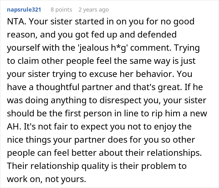 Woman Tells Sister She Shouldn't Rub Her "Picture-Perfect Marriage" In Other People's Faces