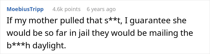 A Reddit comment on a post about a young family trying to buy a house, discussing family debt.