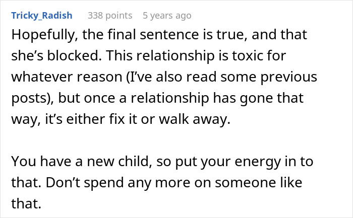 Screenshot of an online comment warning about toxic relationships and focusing energy on a new child.