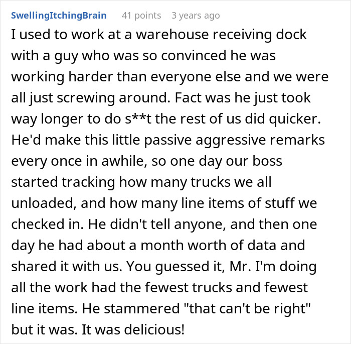Text post describing an employee&rsquo;s clever revenge on a colleague who exposed them for being late at work.