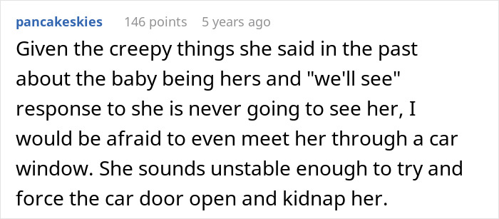 Screenshot of a forum post describing mom&rsquo;s creepy behavior and concerns about her stability regarding her baby.