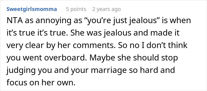 Woman Tells Sister She Shouldn't Rub Her "Picture-Perfect Marriage" In Other People's Faces