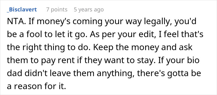Screenshot of a Reddit comment discussing inheritance and disputes between daughter and stepmom over money.