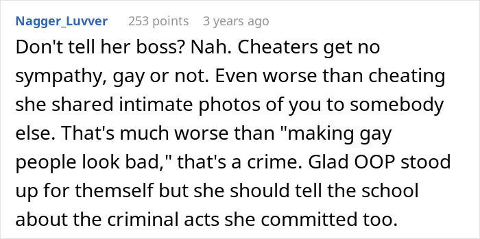 User comment supporting telling the boss about cheating and sharing intimate photos