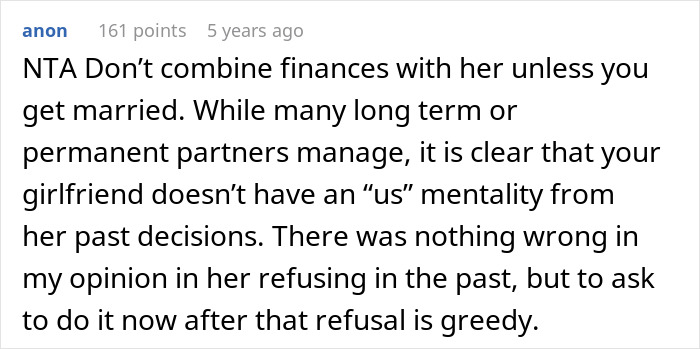 Reddit comment advising against combining finances with a girlfriend who refused to split finances previously.