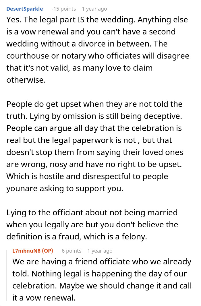 A Reddit post discussing a couple legally marrying before their wedding ceremony, and how guests might feel.