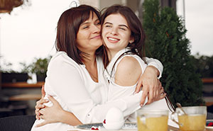 Groom Insults Bride’s Daughter’s Hobby, Ends Up Single And Homeless After Bride Finds Out