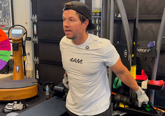 63 Little-Known Celebrity Facts That Are Dark, Disturbing, And Really Hard To Shake Off (Trigger Warning)