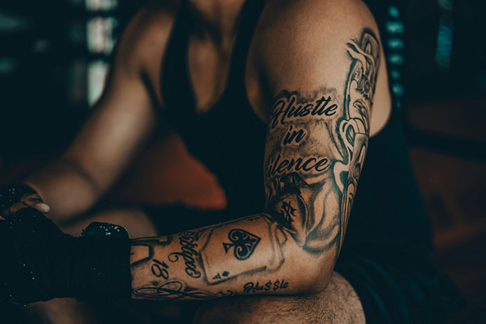 “Dear Reader, It Meant ‘Concubine’”: 49 Tattoos That Don’t Mean What People Thought They Meant