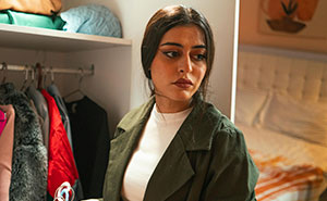 Teen Falls Out With Parents After Cousin Steals Her Food And Has An Allergic Reaction