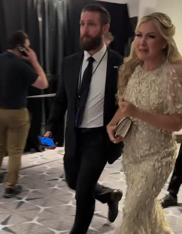 Erika Kirk enfrenta reação após comentário após grande incidente de segurança em jantar na Casa Branca