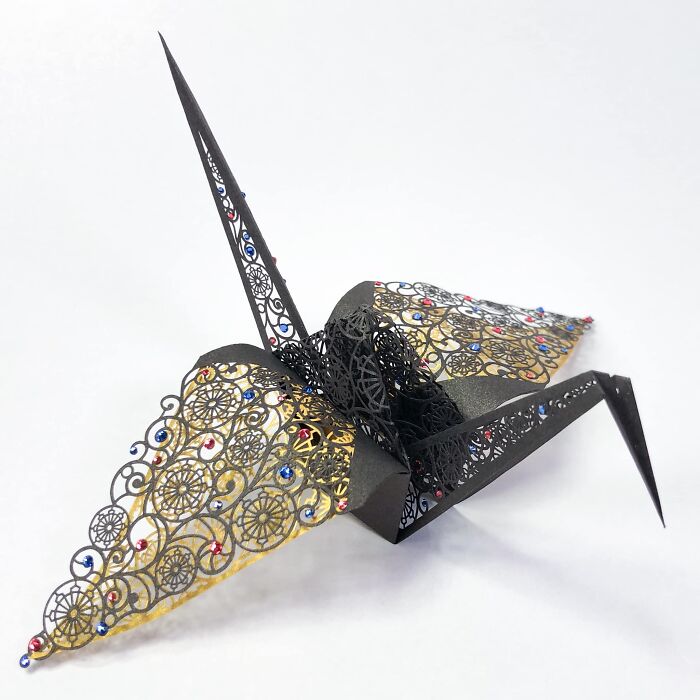 This Artist Transforms Paper Into Poetry With Thousands Of Delicate Origami Cranes