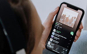 “Cars Not Getting Repaired”: 75 Signs That Might Indicate The Economy Is Messed Up