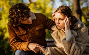 Guy Ruins GF’s Mother’s Day With Dumb Comments, Ends Up Single After Mocking Her Childhood Nannies