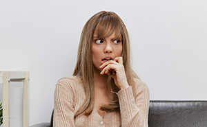 Man Introduces GF To His Family And Ends Up With Getting Dumped After She Meets Family Friend